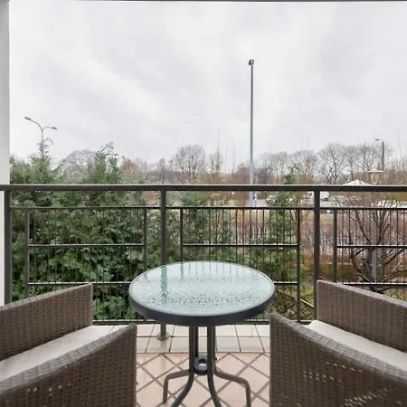 Dom & House - Parkur By Renters Appartement